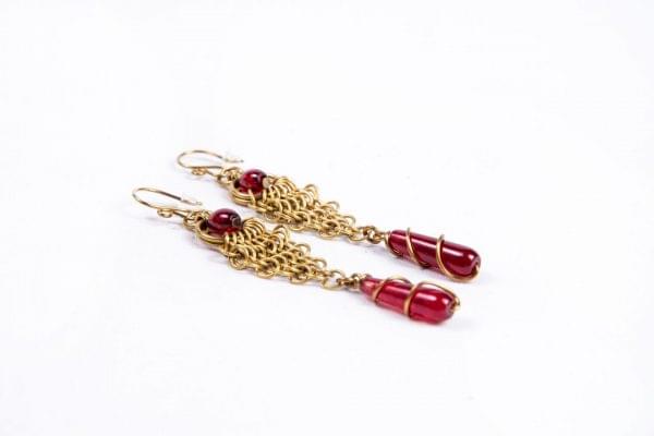 Chain-vale-earrings-pic3