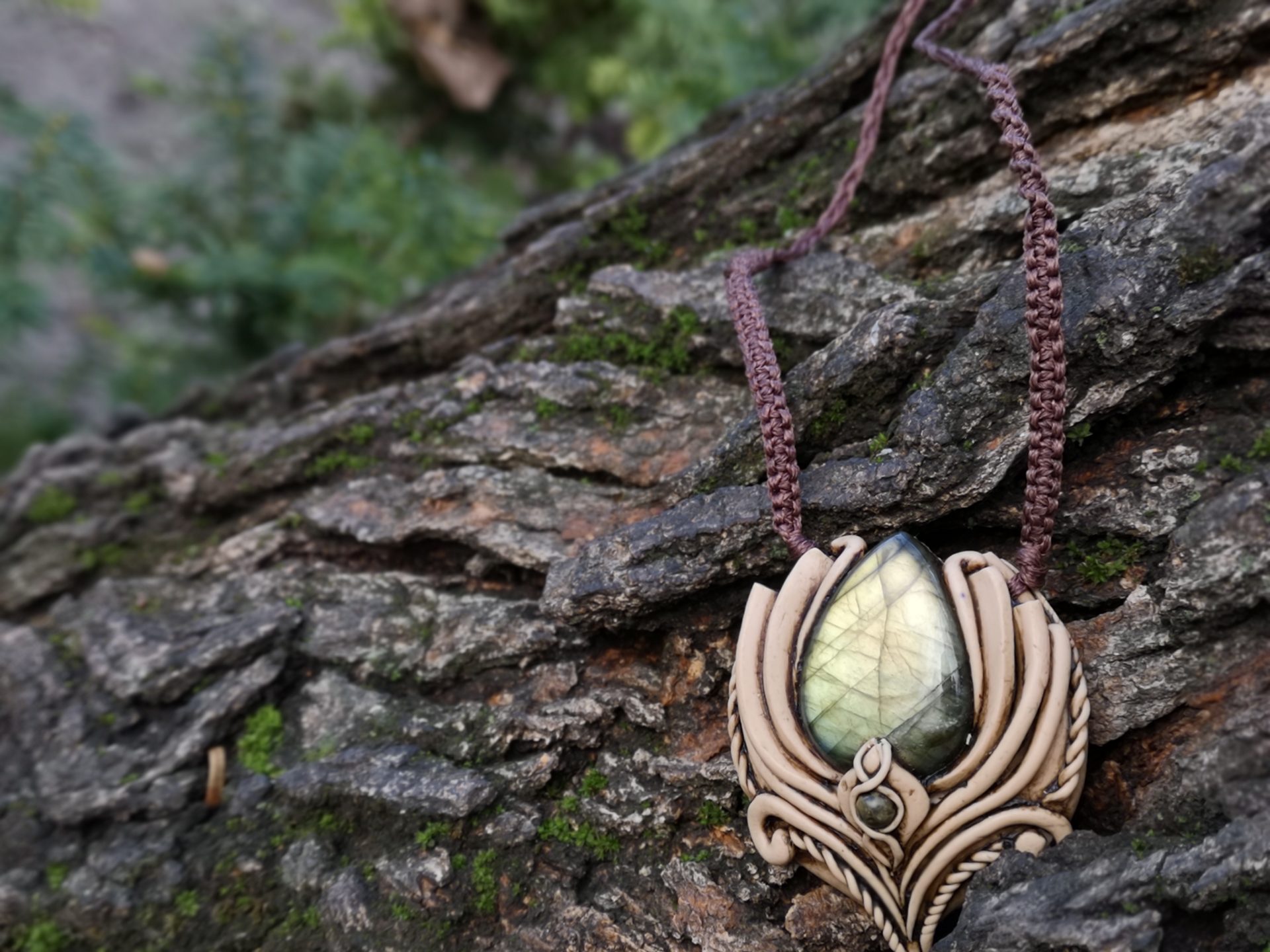 Green-Lotus-necklace_pic7