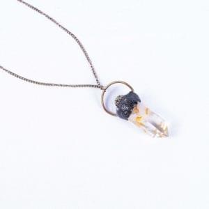 Crystal-Focus-necklace-pic1