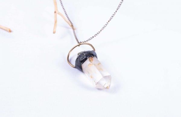 Crystal-Focus-necklace-pic3