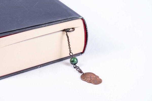 Green-Calevara-book-accessory-pic2